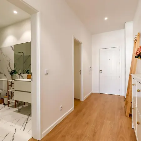 Apartment Santa Luzia Views - Modern Centre With Iconic Views *