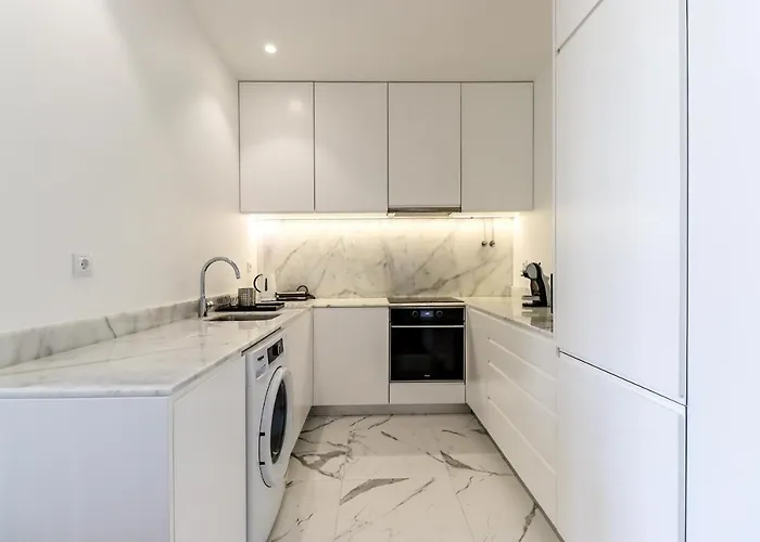 Santa Luzia Views - Modern Centre With Iconic Views